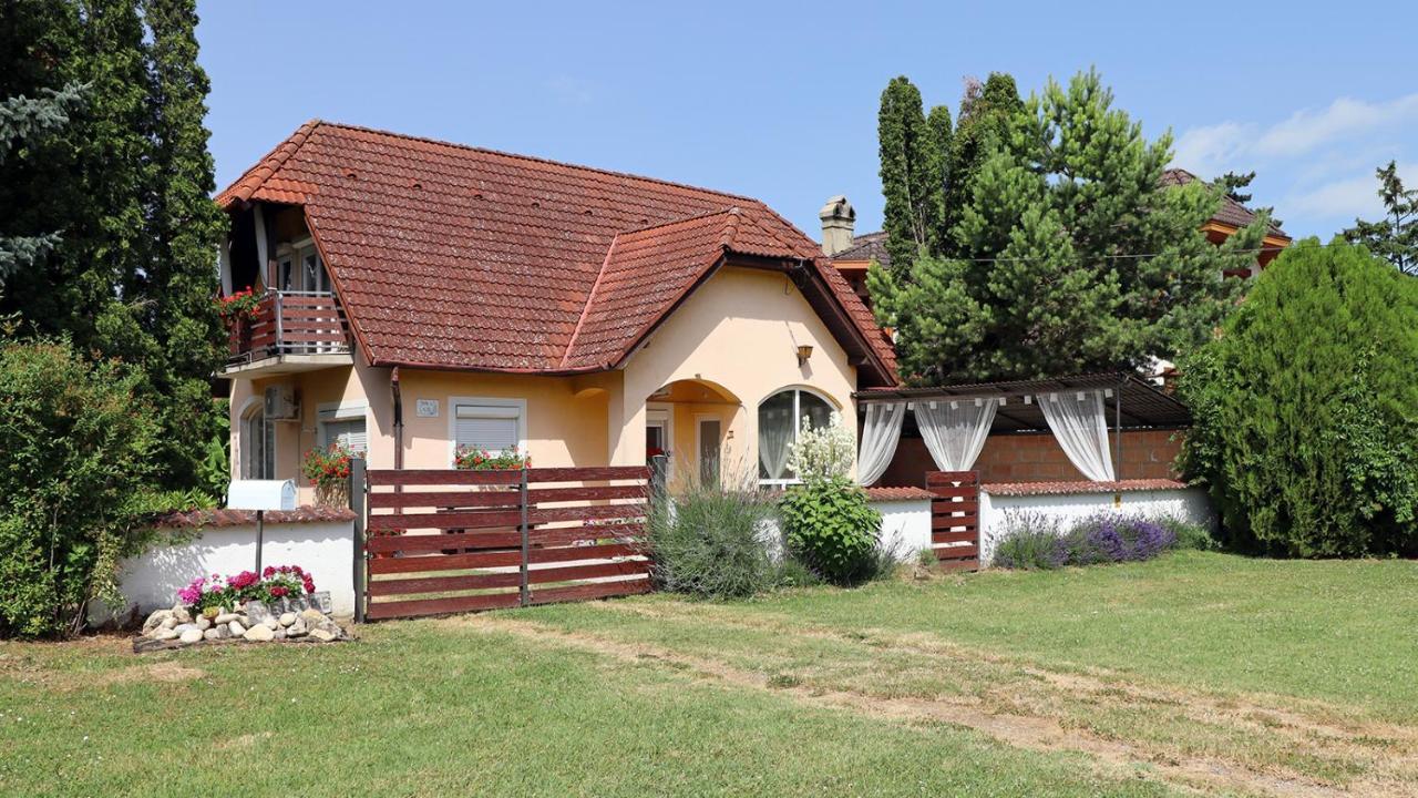 Gasthaus Liliana Apartman Balatonberény Exterior foto