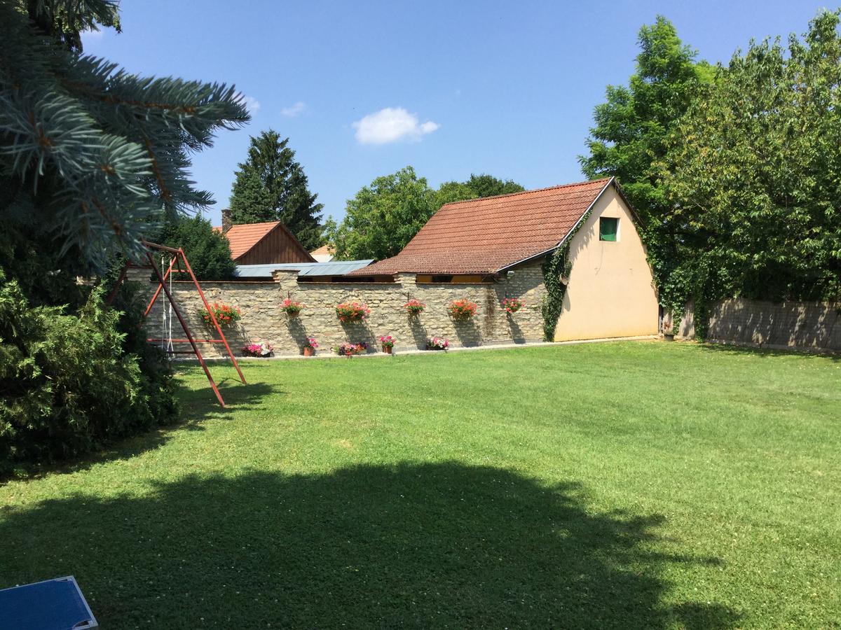 Gasthaus Liliana Apartman Balatonberény Exterior foto